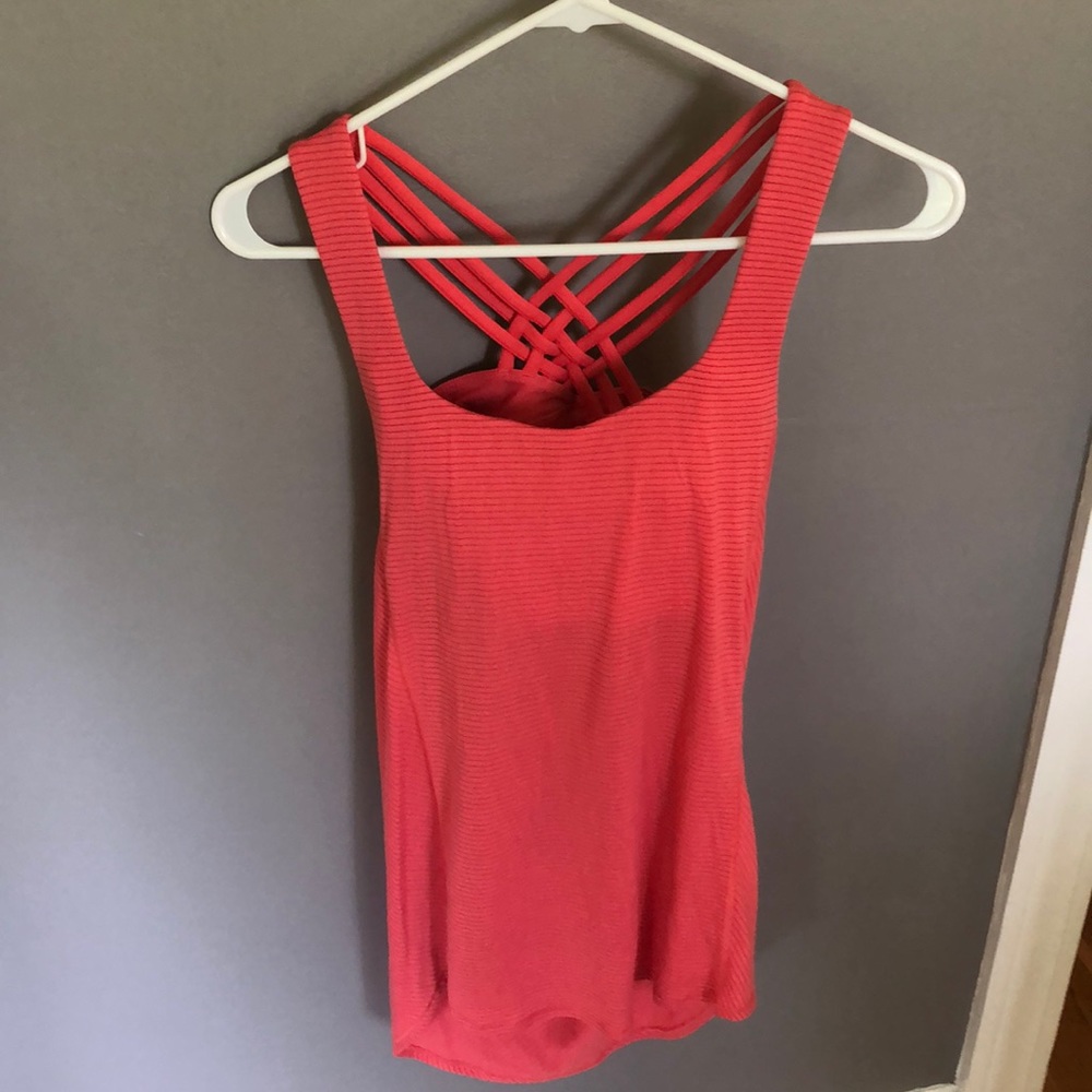 Lululemon slay the studio 2 in 1 tank